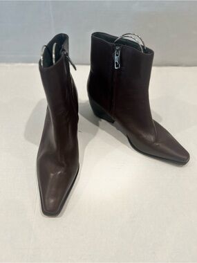 Franco Sarto  Vivian Leather Pointed Toe Ankle Booties Block Heel 9.5